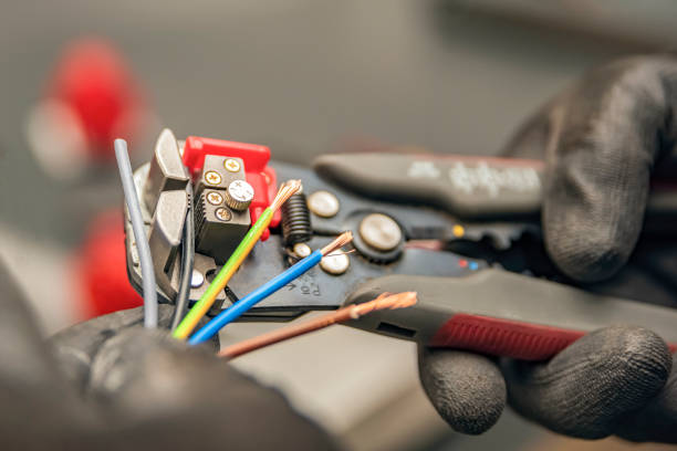 Best Emergency Electrical Repair  in West Fargo, ND